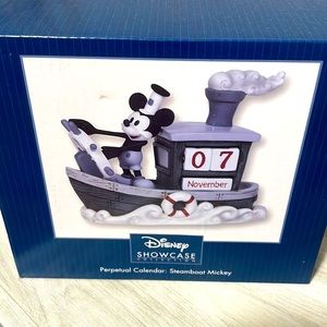 Precious Moments Disney Showcase Collection Perpetual Calendar: Steamboat Mickey